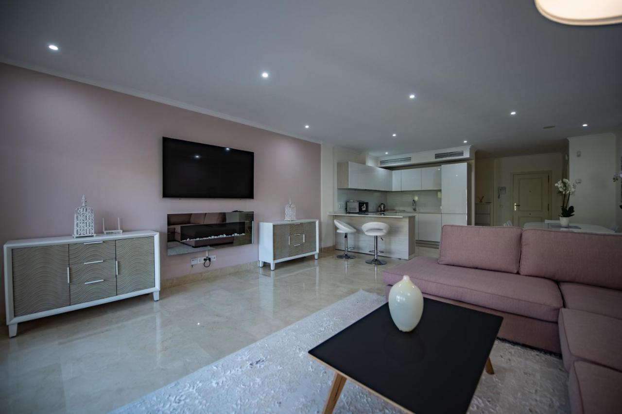 Luxury Apartment At Lomas Del Rey, Puente Romano Marbella Buitenkant foto